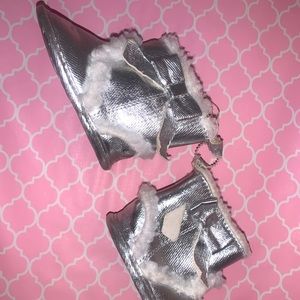 Baby girl boots
